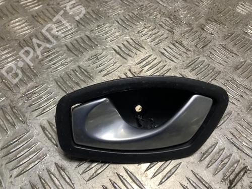 Used Front left interior door handle Front left interior door handle RENAULT SCÉNIC III (JZ0/1_) 1.9 dCi (JZ0J, JZ1J, JZ1K, JZ1S) (131 hp) 33677299 33677299