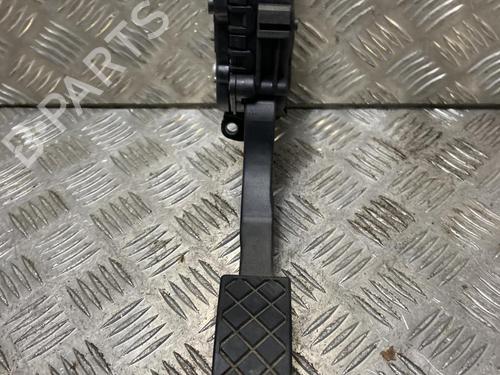 Used Electronic sensor Electronic sensor VW POLO V (6R1, 6C1) 1.6 TDI (90 hp) 33748836 33748836