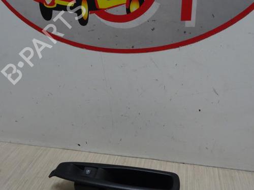 Used Right rear window switch RENAULT CAPTUR I (J5_, H5_) 0.9 TCe 90 (90 hp) 13277646