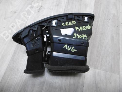 Air vent KIA CEE'D SW (ED) 1.6 CRDi 90 | BP13132654I21 