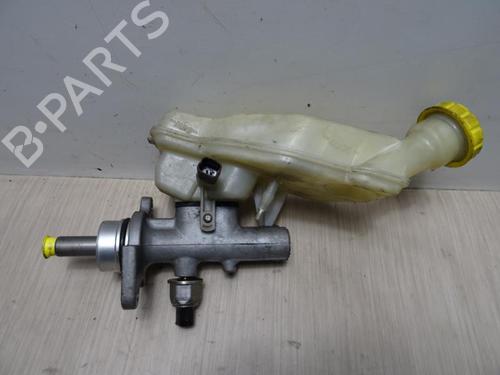 Used Brake master cylinder PEUGEOT 1007 (KM_) 1.6 16V (109 hp) 13277062