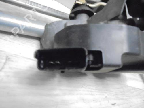Used Front wiper motor PEUGEOT 1007 (KM_) 1.4 HDi (68 hp) 13282983