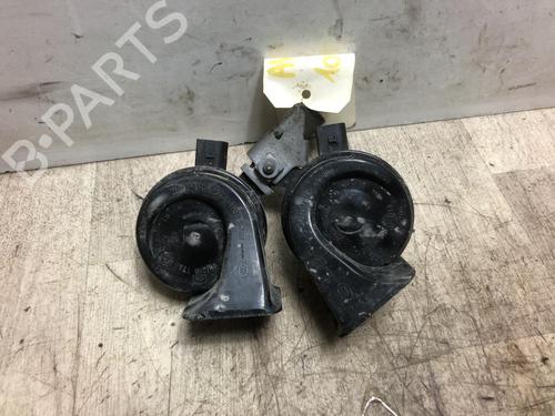 Used Horn VW POLO V (6R1, 6C1) 1.4 TDI (90 hp) 20624138