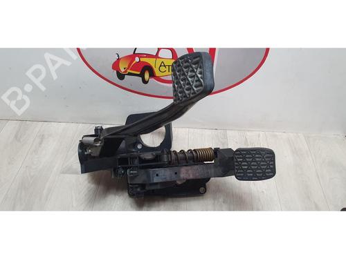 Clutch pedal MERCEDES-BENZ A-CLASS (W169) A 180 CDI (169.007, 169.307) | BP12972618I13 
