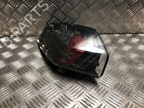 Farolim esquerdo Farolim esquerdo PEUGEOT 2008 II (UD_, US_, UY_, UJ_, UR_, UC_) 1.5 BlueHDI 130 (131 hp) 33706317 33706317