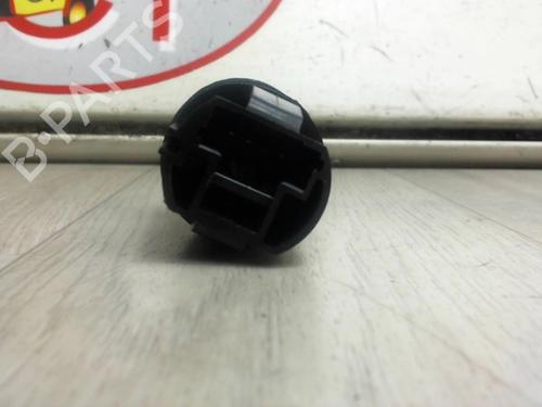 switch-renault-megane-iii-hatchback-bz01_-b3_-15-dci-251503211r-2008-12973410 main image