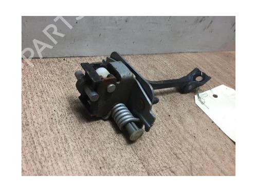 Hinge/Door check strap CITROËN C4 II (NC_) 1.2 THP 130 (NCHNYM, NCHNYT) | BP13114471C146 