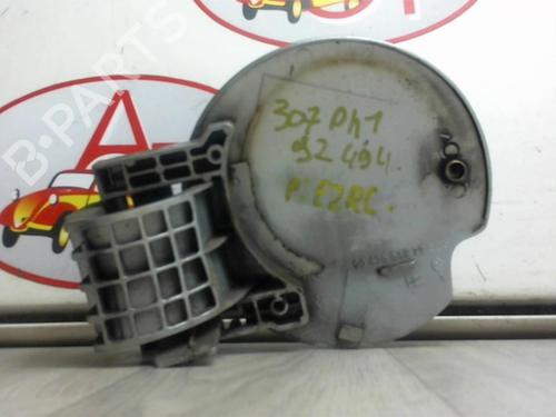 Fuel flap PEUGEOT 307 (3A/C) 2.0 HDi 110 | BP13278615C131 