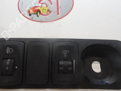 Used Switch HYUNDAI H-1 / STAREX Bus (A1) 2.5 TCi (99 hp) 20618526