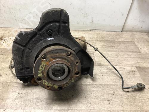 Used Right front steering knuckle PEUGEOT BOXER Van 2.2 HDi 130 (131 hp) 15968288