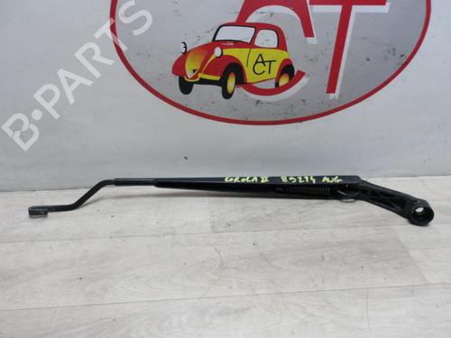 Used Front windshield wiper arm TOYOTA COROLLA Verso (ZER_, ZZE12_, R1_) 2.0 D-4D (CUR10_, CUR10R) (116 hp) 13134162