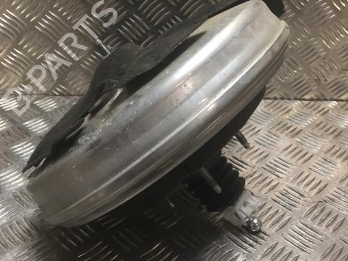 Used Servo brake Servo brake PEUGEOT 5008 II (MC_, MJ_, MR_, M4_) 1.5 BlueHDi 130 (MCYHZJ, MCYHZR, MCYHZX) (131 hp) 23186804 23186804