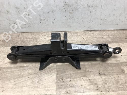 Used Jack Kit MAZDA 5 (CR) 2.0 CD (CR19) (110 hp) 23063384