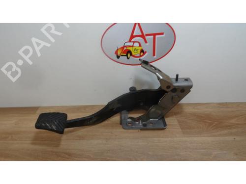 Used Break pedal MITSUBISHI GRANDIS (NA_W) 2.0 DI-D (NA8W) (136 hp) 12962705
