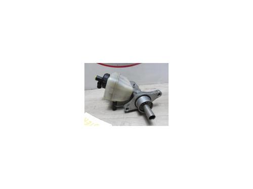 Used Brake master cylinder DACIA DUSTER (HS_) 1.5 dCi 4x4 (HSMC, HSMD) (110 hp) 13277176