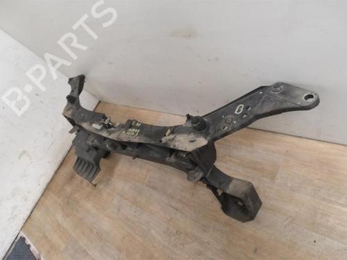 Crossmember RENAULT CLIO III (BR0/1, CR0/1) 1.5 dCi (BR17, CR17) | BP23870053C162 