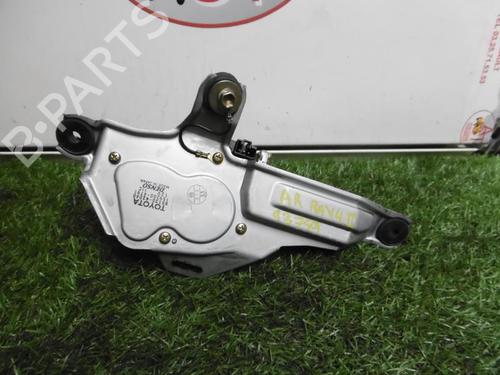 Used Rear wiper motor TOYOTA RAV 4 II (_A2_) 2.0 D 4WD (CLA20_, CLA21_, CLA20R, CLA21R) (116 hp) 20626172