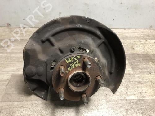 Used Right front steering knuckle TOYOTA AVENSIS (_T22_) 2.0 D-4D (CDT220_, CDT220R) (110 hp) 23871836