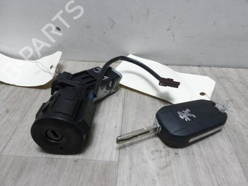 Used Ignition barrel PEUGEOT 208 I (CA_, CC_) 1.6 HDi (92 hp) 13291940
