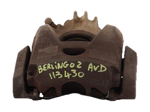 Used Right front brake caliper Right front brake caliper 37715560 37715560
