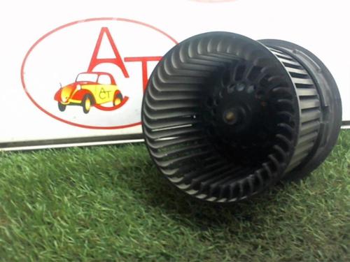 Used Heater blower motor PEUGEOT 208 I (CA_, CC_) 1.6 HDi (114 hp) 15786079
