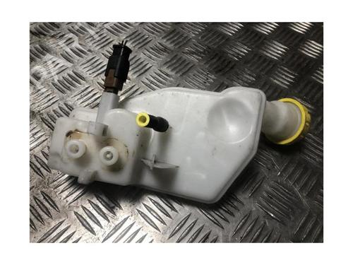 Brake fluid reservoir CITROËN C3 III (SX) 1.5 BlueHDi 100 (SXYHYP, SXYHTU) | BP30767105M118