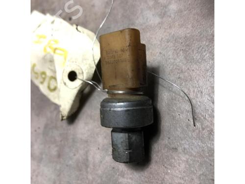 Elektronisk sensor PEUGEOT 308 II (LB_, LP_, LW_, LH_, L3_) 1.6 BlueHDi 120 (120 hp) 20619917