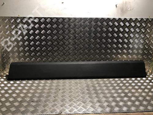 Used Door moulding trim RENAULT MASTER III Van (FV) 2.3 dCi 135 FWD (FV0N, FV08, FV06, FV00, FV1S) (136 hp) 31200808