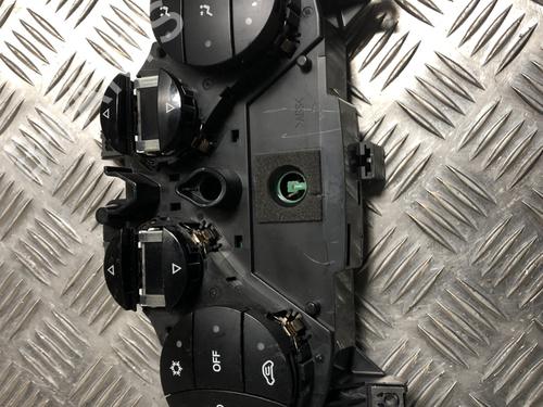 AC-Styringsenhed/Manøvreenhed FIAT 500 (312_) 1.2 (312AXA1A) (69 hp) 31204858