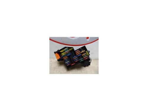 Used Fuse box VW TOUAREG (7LA, 7L6, 7L7) 3.0 V6 TDI (225 hp) 12972115