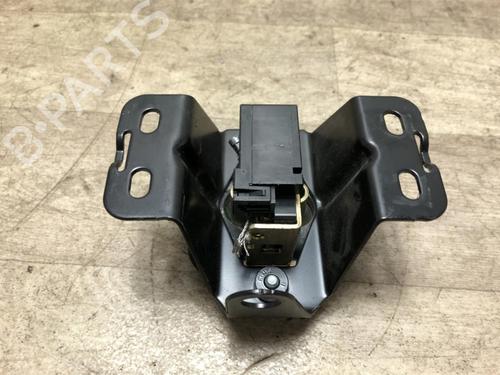 Used Hood lock MERCEDES-BENZ SLK (R170) 200 Kompressor (170.444) (163 hp) 15968063