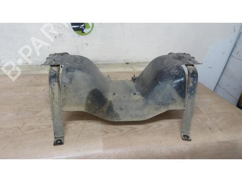 Used Support SUZUKI GRAND VITARA II (JT, TE, TD) 1.9 DDiS All-wheel Drive (JT419, TD44, JB419WD, JB419XD,... (129 hp) 13132117