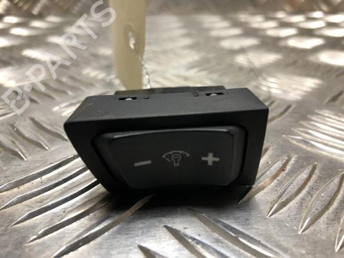 Used Switch HYUNDAI ix35 (LM, EL, ELH) 1.7 CRDi (116 hp) 26731660