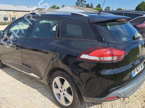 Brugte RENAULT CLIO IV Grandtour (KH_) 1.5 dCi 90 (KHN3, KHN4) (90 hp) 4422911