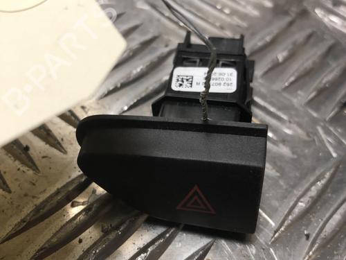 Advarselsbryter RENAULT CAPTUR I (J5_, H5_) 1.5 dCi 90 (J5N4, J5M5, J5MW, J5M6, J5AL, J5AJ) (90 hp) 31199840