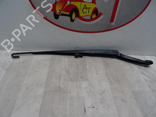 Used Front windshield wiper arm Front windshield wiper arm BMW 3 (E46) 320 d (150 hp) 13134416 13134416