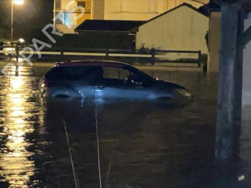 Middle console CITROËN DS3 (SA_) 1.6 HDi 90 | BP21774379I22