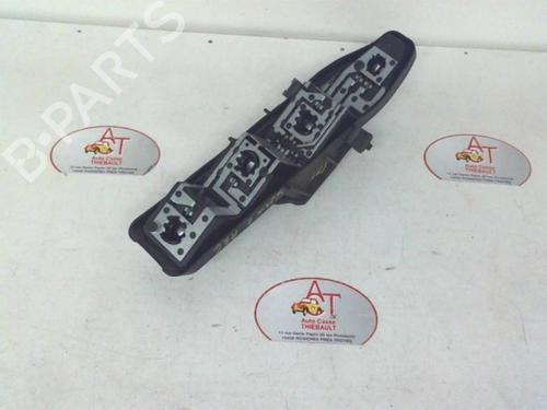 Used Licence plate light RENAULT SCÉNIC II (JM0/1_) 1.5 dCi (JM0F) (82 hp) 13129334