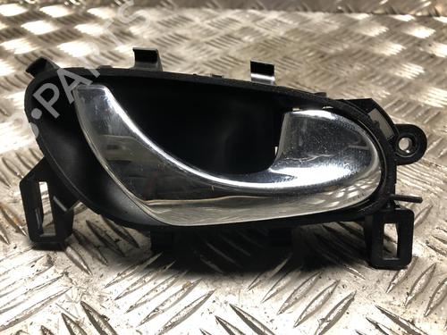 Høyre bak invendig håndtak NISSAN QASHQAI II (J11, J11_) 1.2 DIG-T (115 hp) 31244142