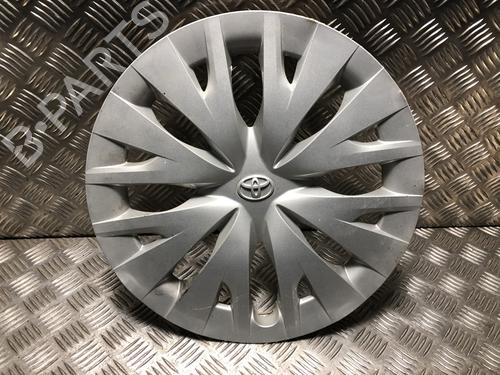 Used Hub cap Hub cap TOYOTA YARIS (_P21_, _PA1_, _PH1_) 1.5 Hybrid (MXPH11) (92 hp) 34159887 34159887