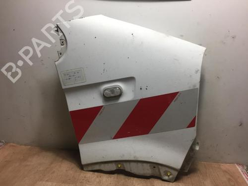 Used Right front fenders RENAULT MASTER II Van (FD) 2.5 dCi 100 (FD0U, FD0V, FD3U, FD3V, FD8U, FD8V) (99 hp) 30784841