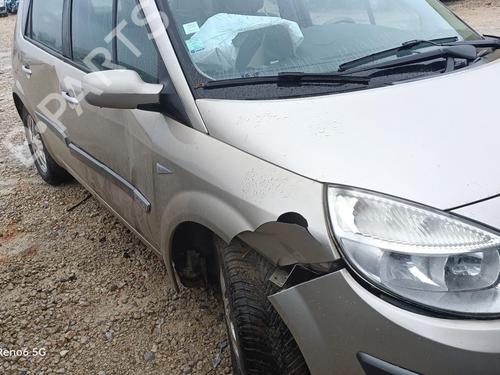 Brugte RENAULT SCÉNIC II (JM0/1_) 2.0 (JM05, JM0U, JM1N, JM1U, JM2V) (135 hp) 4389849