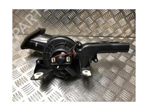 Heater blower motor PEUGEOT 5008 (0U_, 0E_) 1.6 HDi | BP23270760M62 