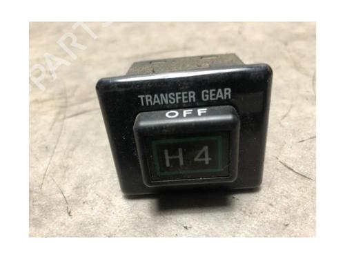 Switch TOYOTA LAND CRUISER 90 (_J9_) 3.0 TD (KZJ90_, KZJ95_, KZJ90R, KZJ95R, KZJ90W, KZJ95W) | BP19940427I30 