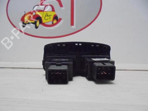 Switch HYUNDAI TUCSON (JM) 2.0 CRDi All-wheel Drive | BP12987387I30 