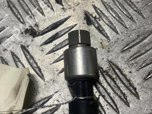 Electronic sensor RENAULT TWINGO II (CN0_) 1.2 16V (CN04, CN0B) | BP33851477M84 - Image 2