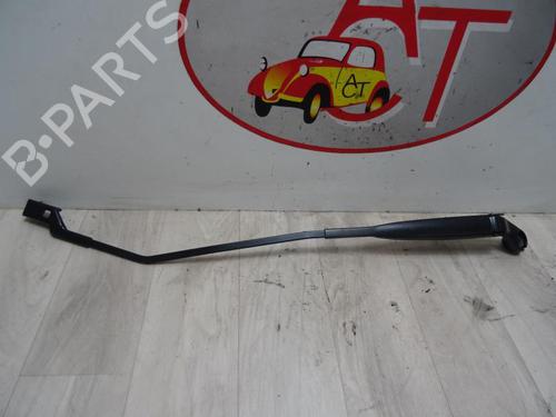 Used Front windshield wiper arm FORD KA (RU8) 1.2 (69 hp) 20616565