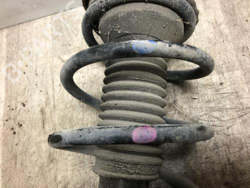 Used Right front shock absorber TOYOTA AVENSIS (_T25_) 2.0 D-4D (CDT250_, CDT250R) (116 hp) 20625665