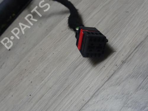 Used Tailgate lift support PORSCHE MACAN (95B) 3.0 S Diesel (258 hp) 15784045