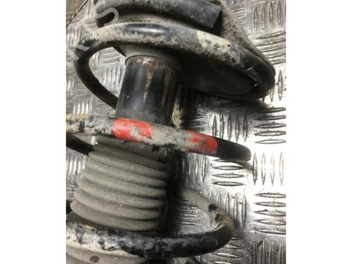 Right front shock absorber PEUGEOT 306 Hatchback (7A, 7C, N3, N5) 1.4 | BP24313990M17